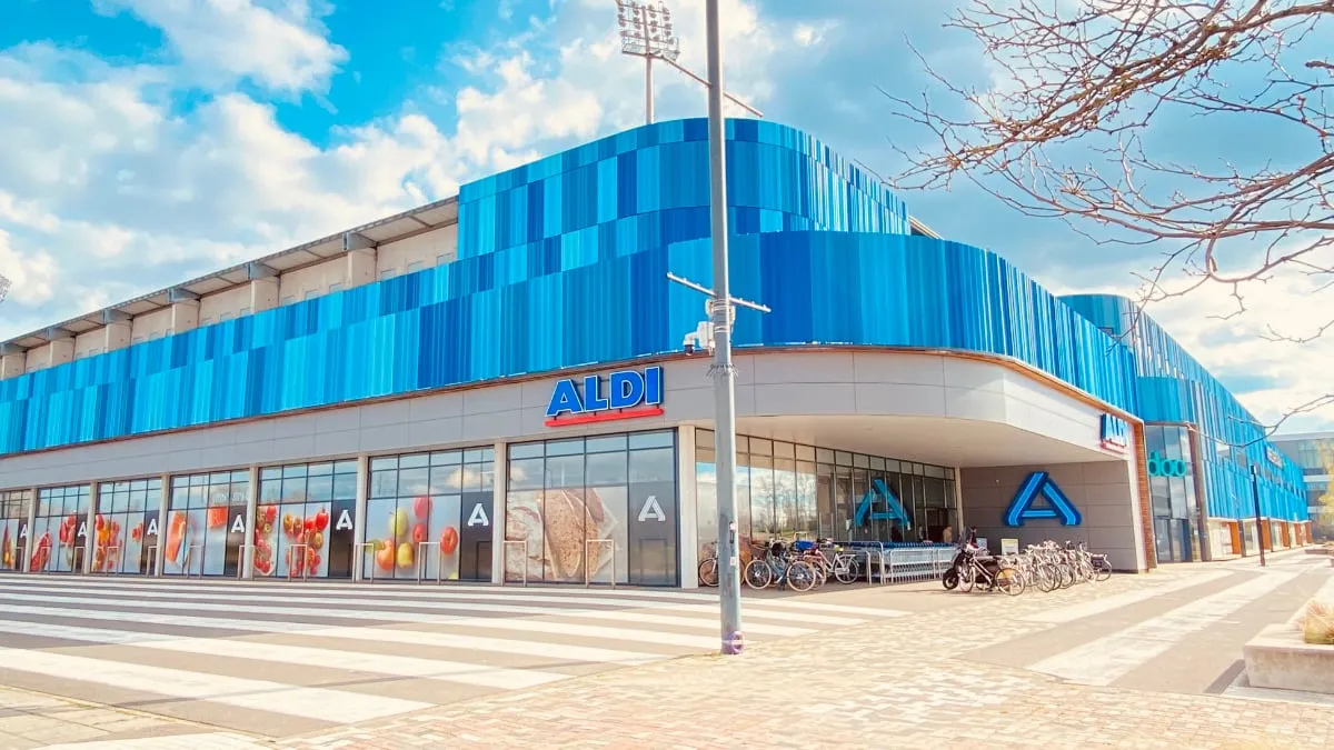 aldi supermarkt fortuna stadion