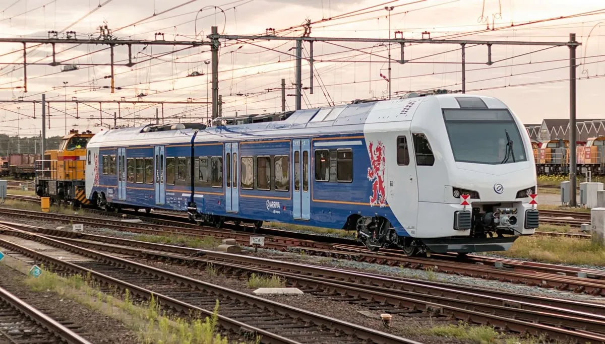 arrivatrein limburg roel hemkes cc by 20 via flickr