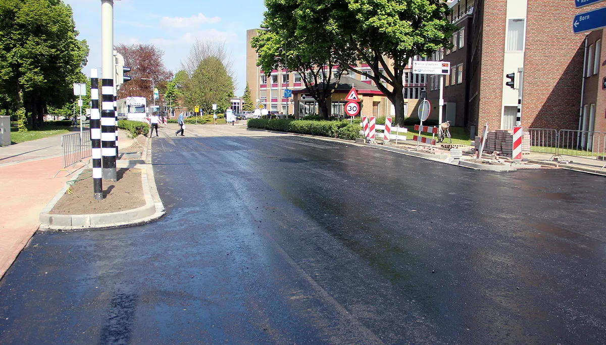 asfalteren letenbroekerweg mei 2017 2
