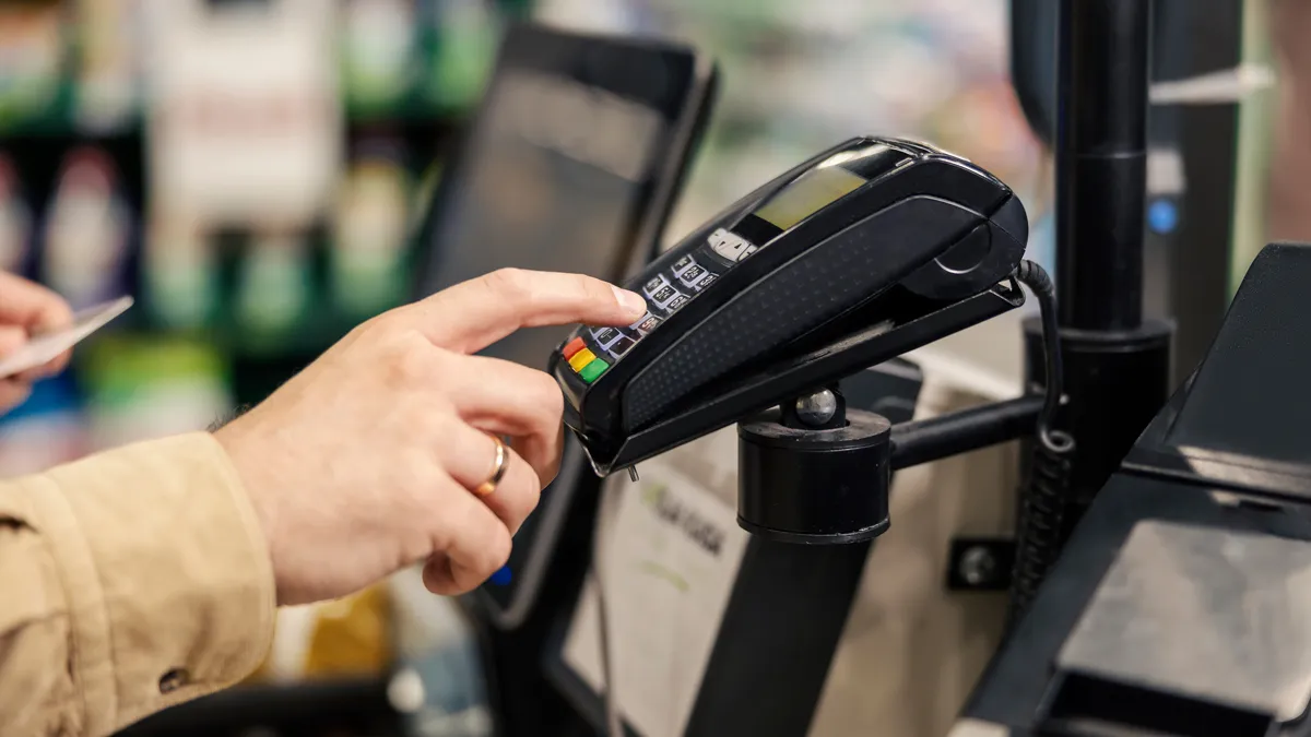 betalen pinautomaat kassa supermarkt