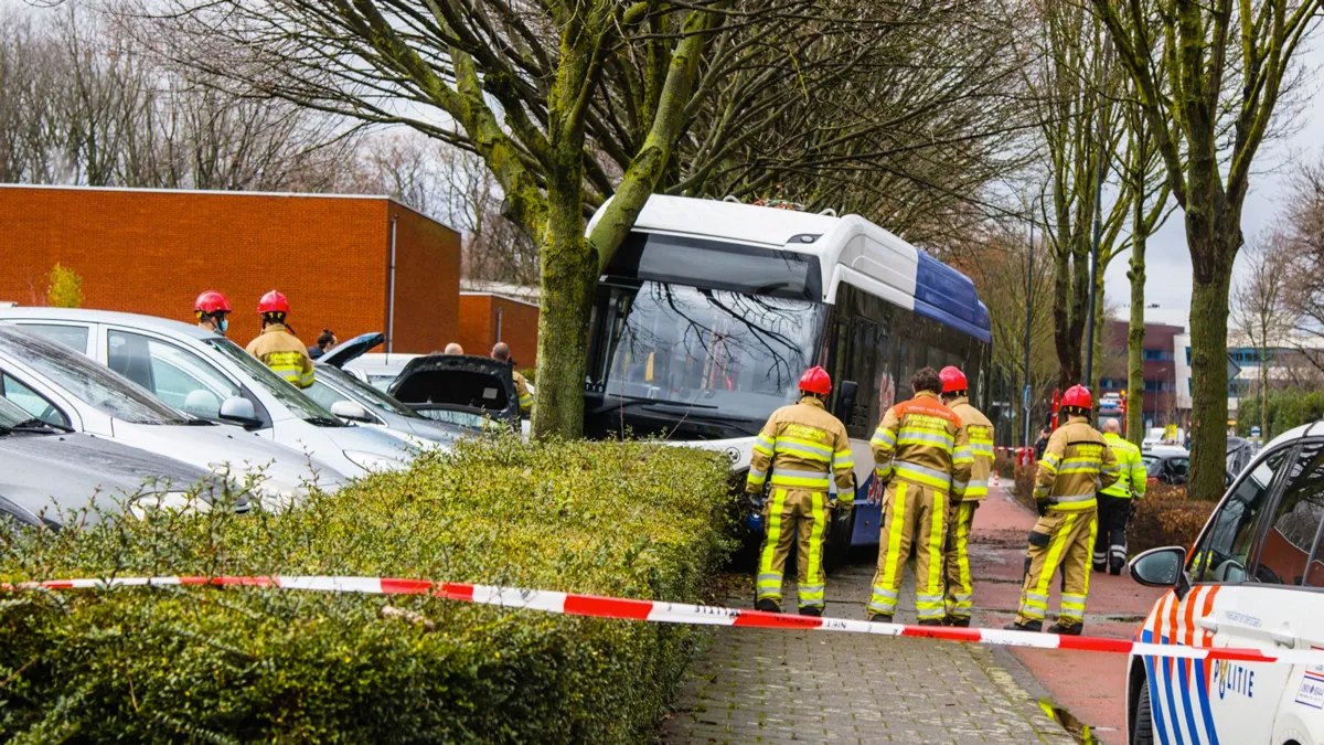 busongeluk tunnelstraat sittard 20210112 00