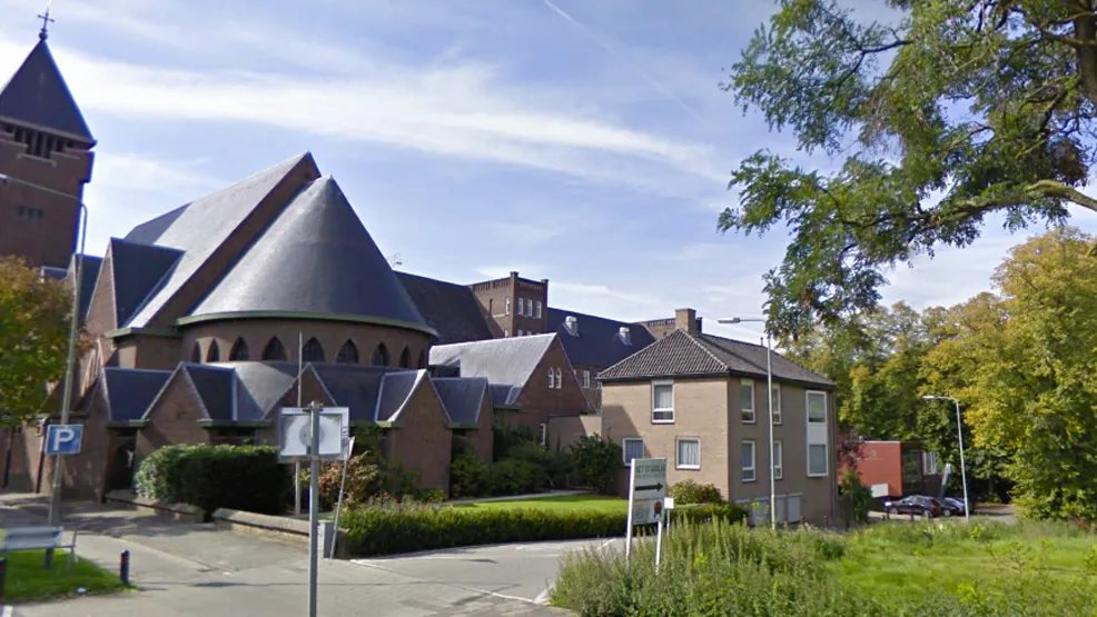christus koningkerk leyenbroek
