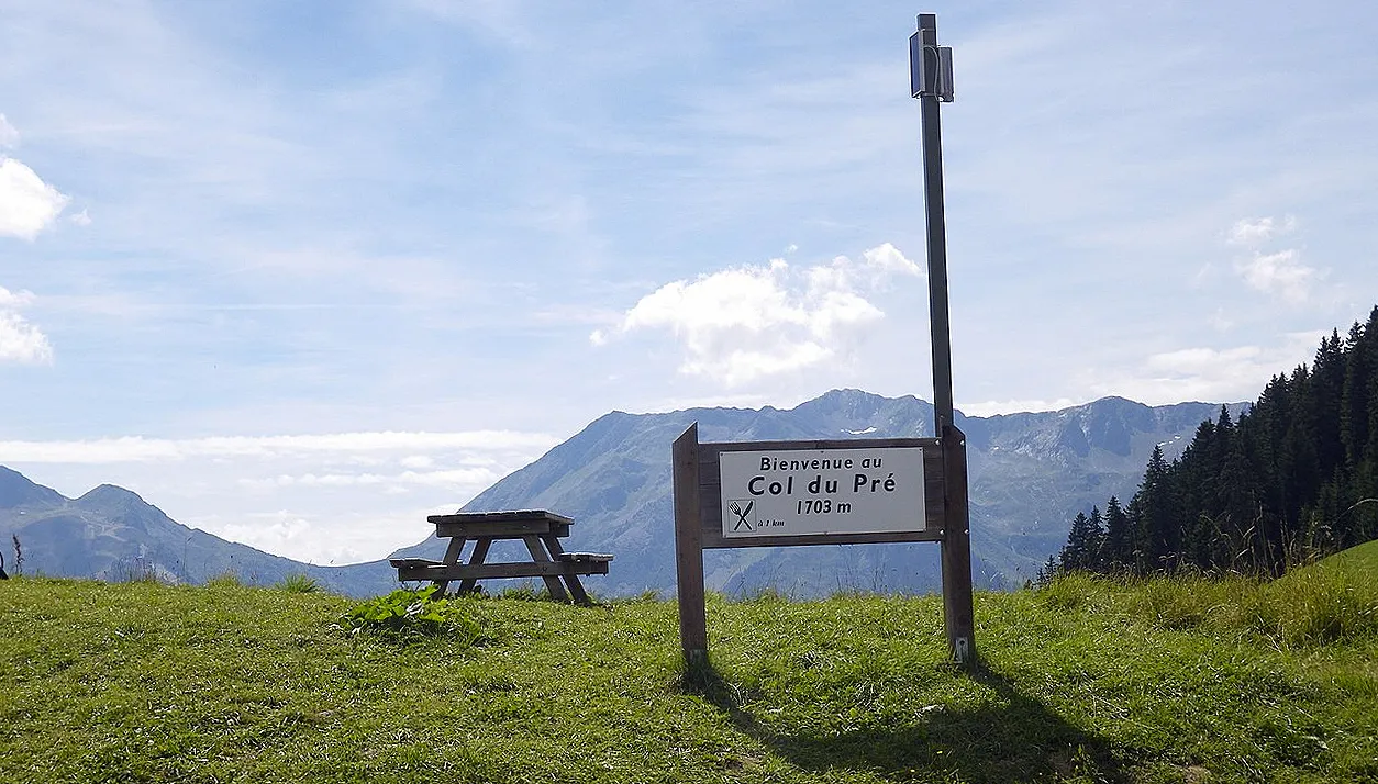 col du pre chisloup cc by 30 via wikimedia commons