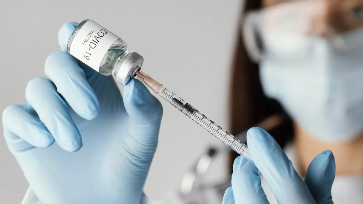 covid 19 vaccin vaccinatie injectie booster