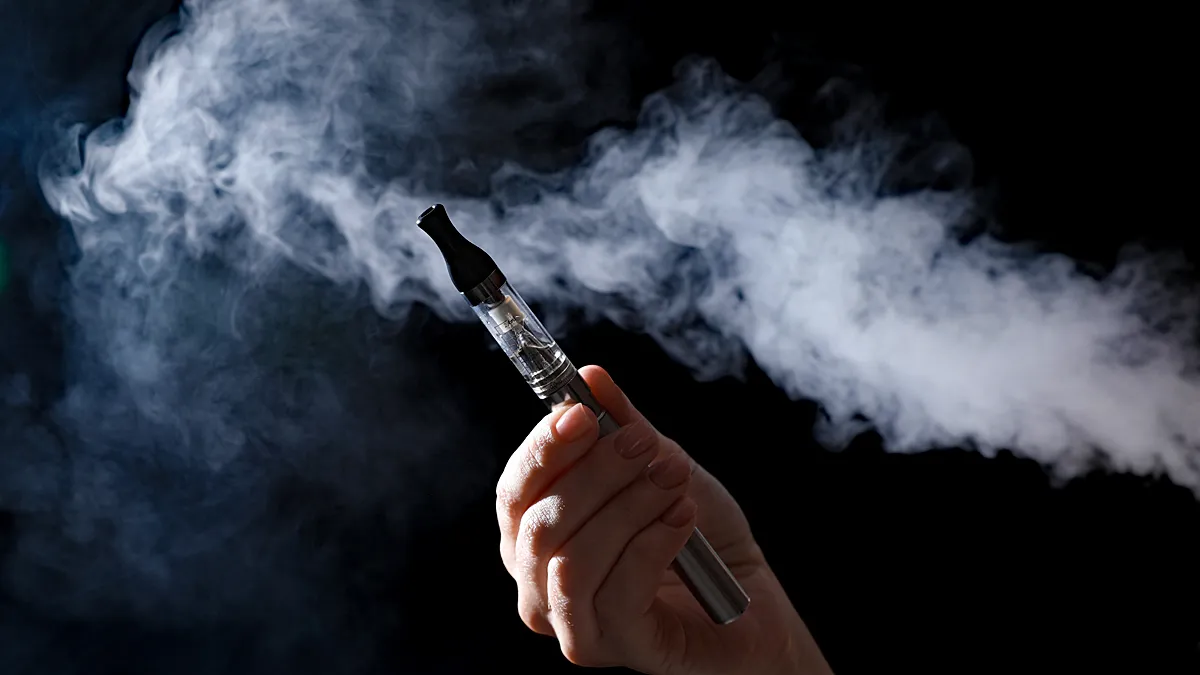 e sigaret vaping