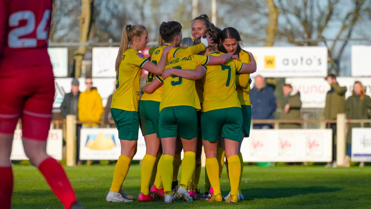fortuna vrouwen vieren treffer tegen zwolle