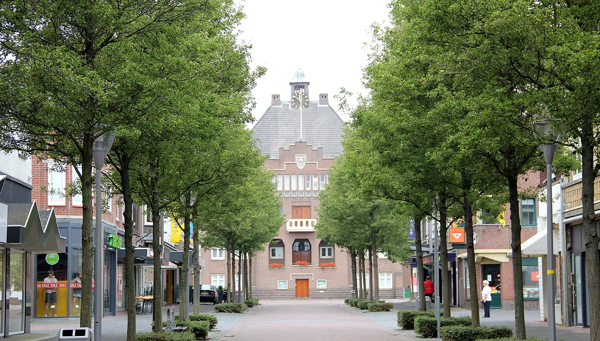 gemeentehuis geleen vanaf raadhuisstraat