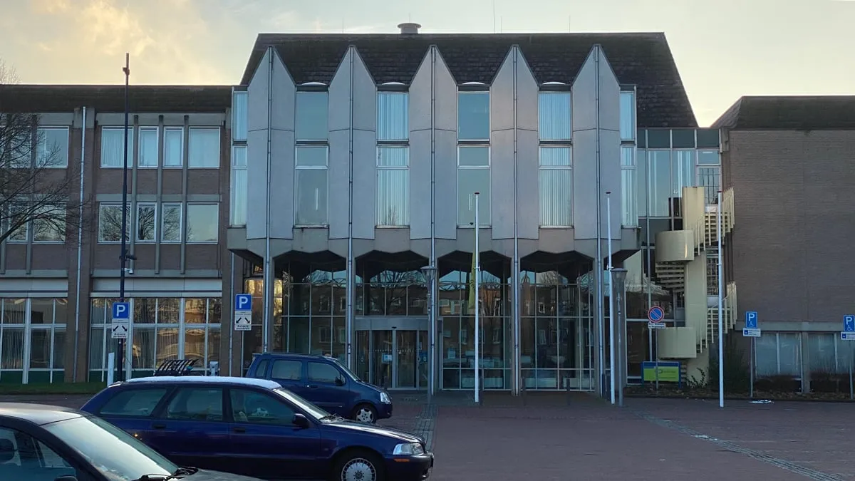 gemeentehuis geleen voor de rellen van 25 januari 2021