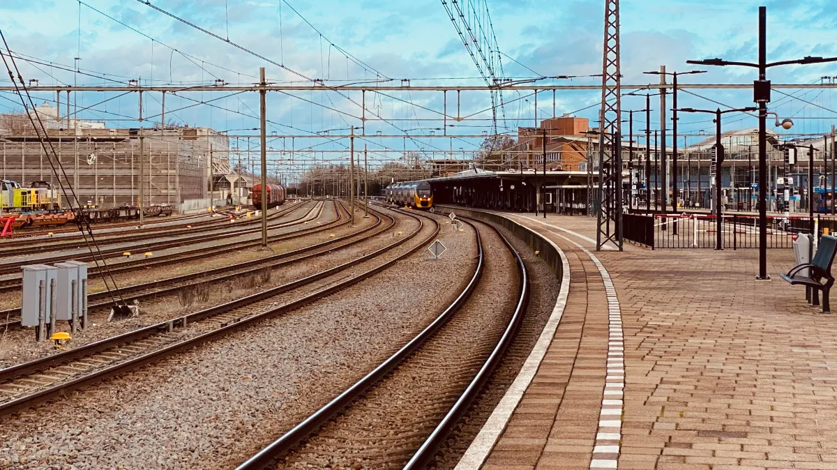 langste perron van nederland ligt in sittard