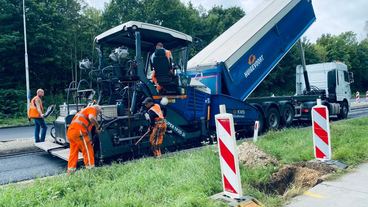 n276 asfalteringswerkzaamheden bij munstergeleen 2