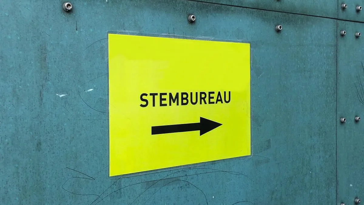 neutraal bord stembureau verkiezingen