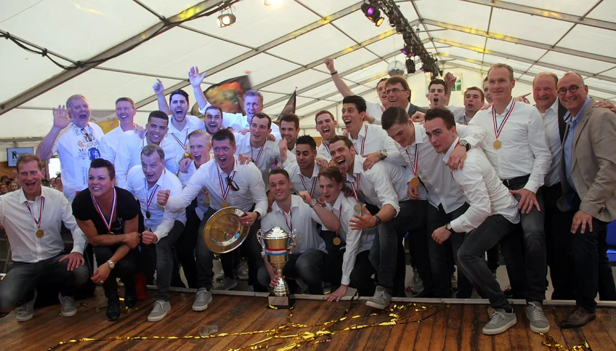 oci lions 2016 landskampioen gehuldigd in mp feesttent geleen