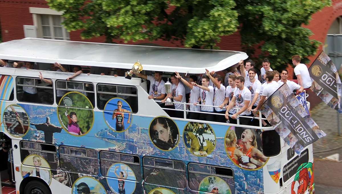 oci lions naar huldiging