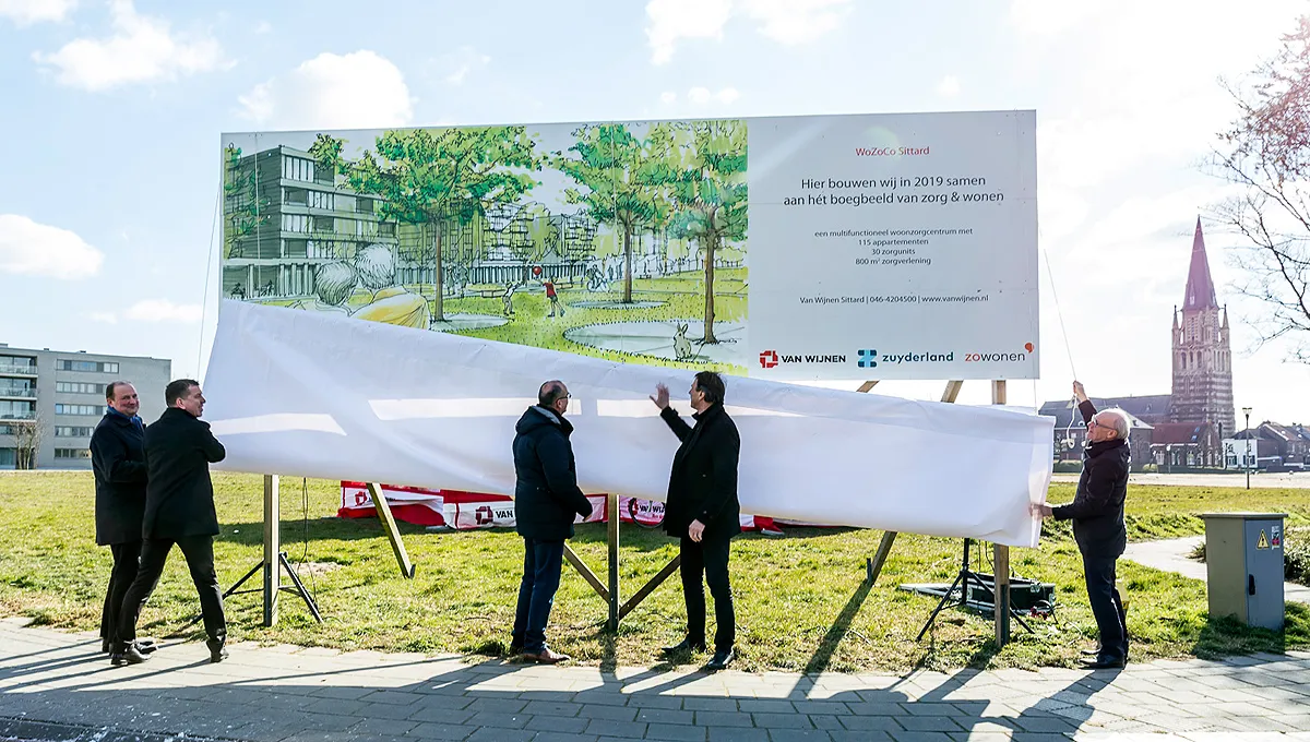 onthulling bouwbord wozoco