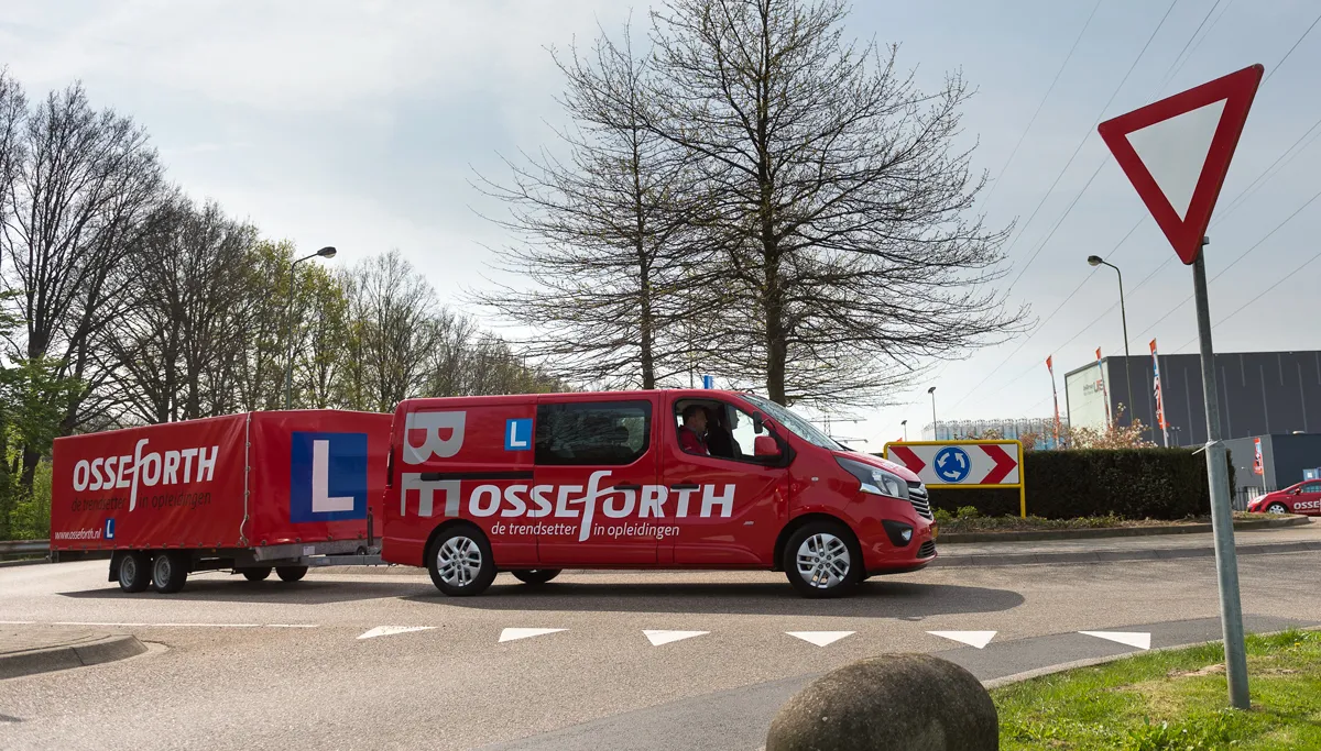 osseforth opendag2015 015 busje met aanhanger