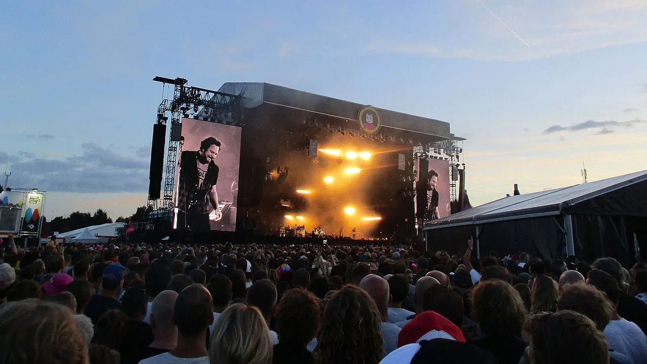 pearl jam pinkpop 2018 hoebele cc by sa https creativecommonsorglicensesby sa40