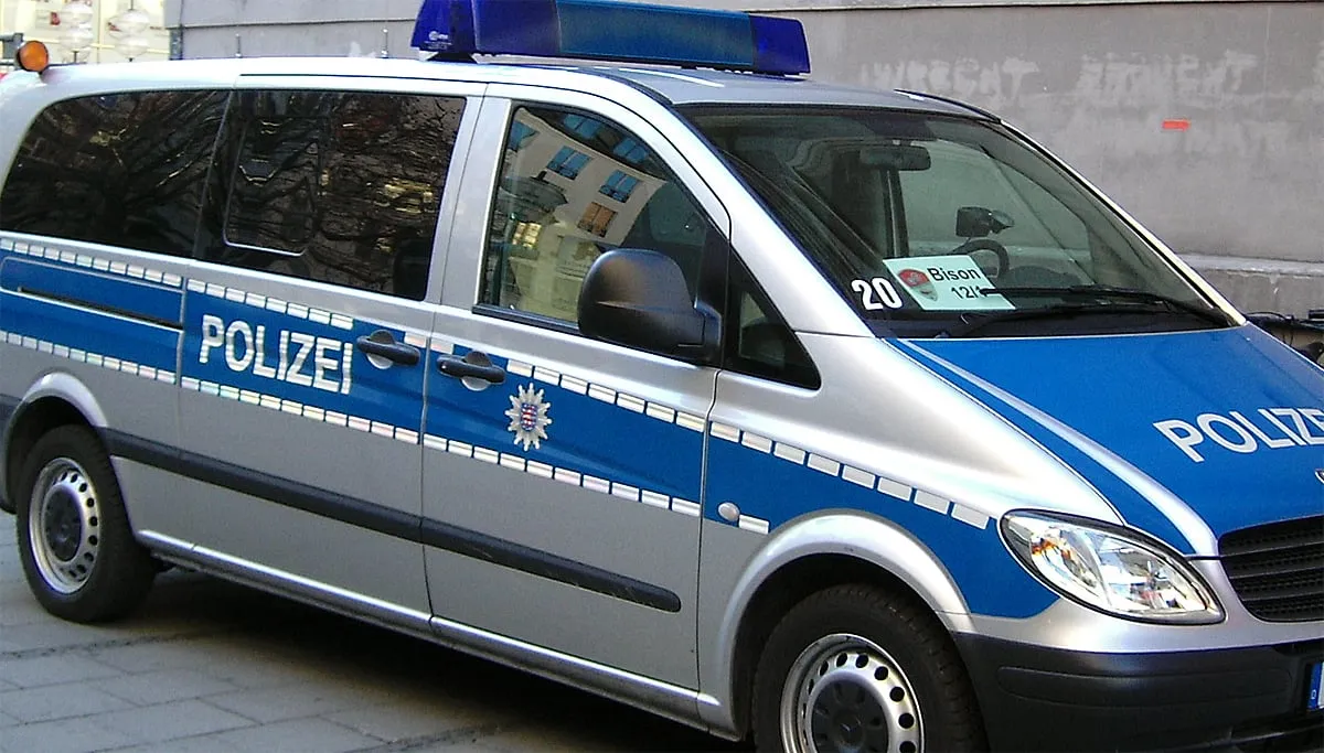 polizei busje mercedes