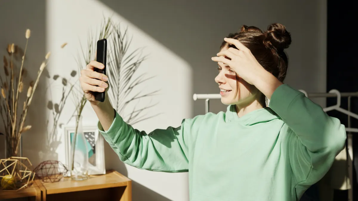 selfie voor social media cc0 via pexels