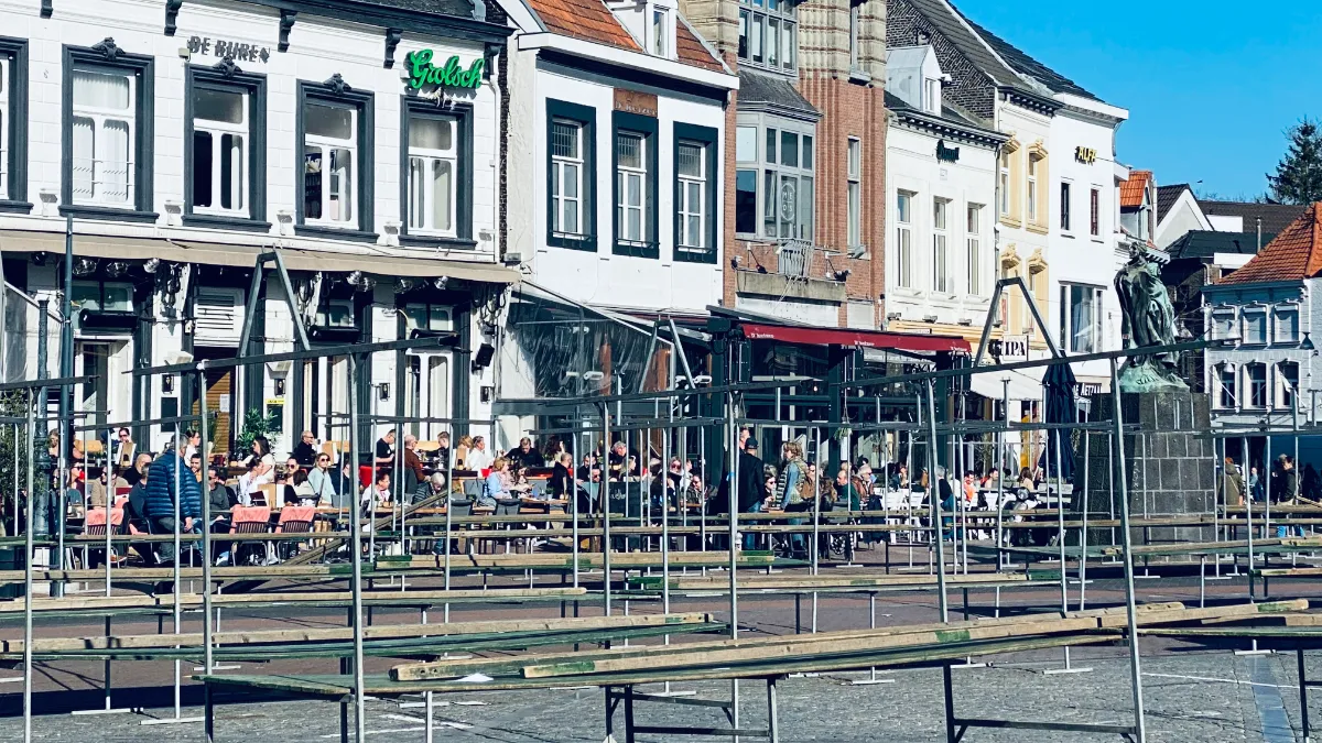 terrassen markt daags voor sint joep 2022