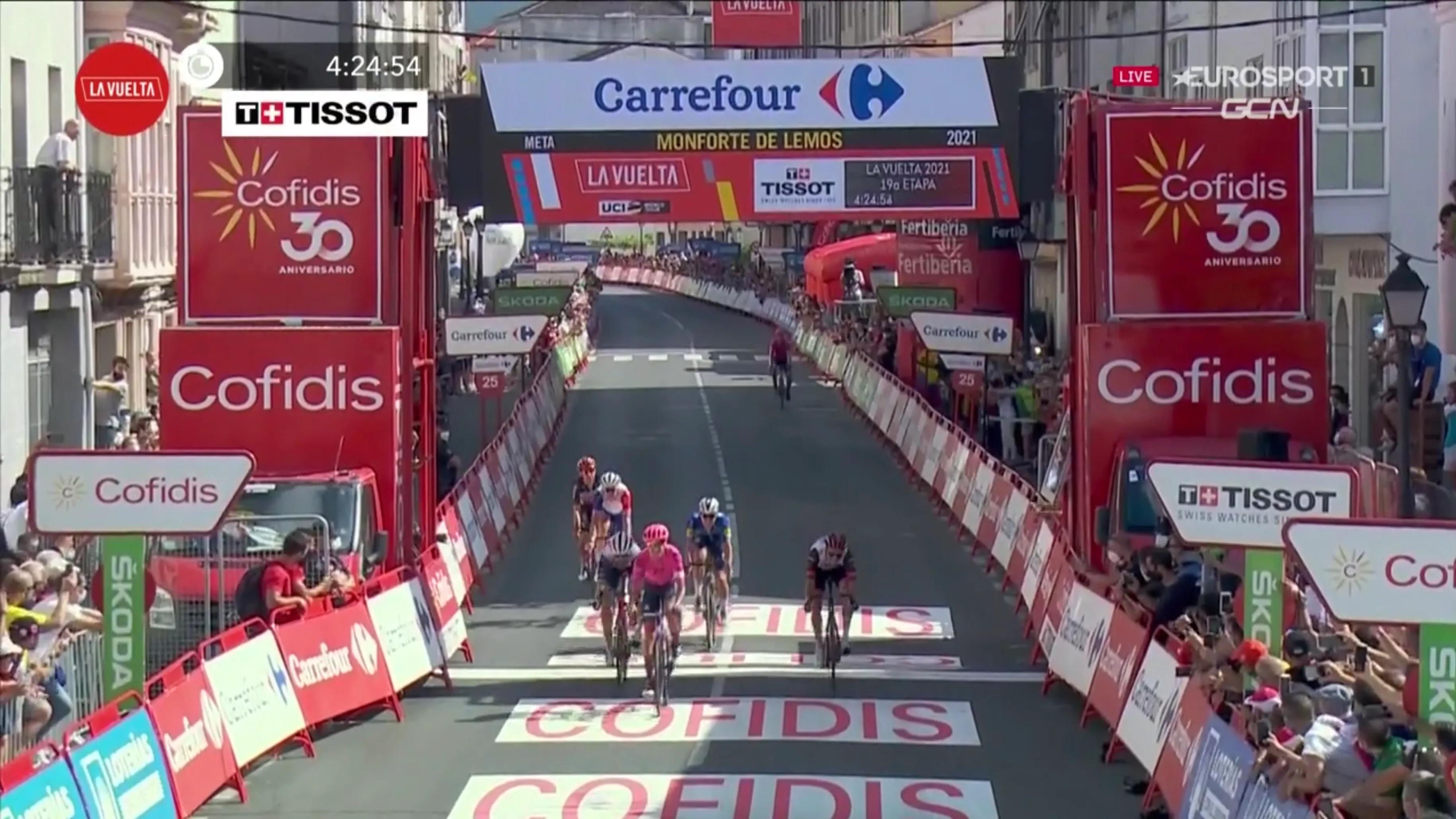vuelta 2021 19 magnus cort