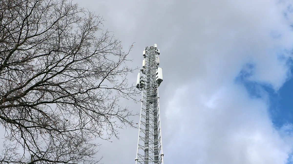 zendmast raadskuilderweg geleen