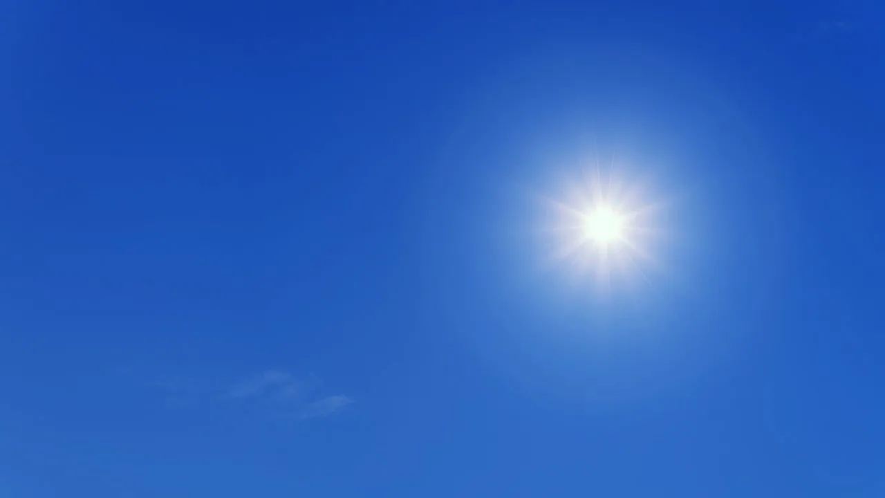 zon blauwe hemel cc0 pixabay