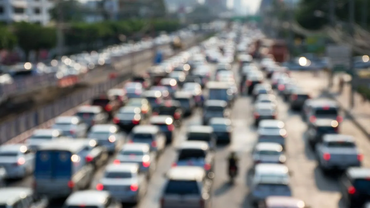 verkeersopstopping spits uitstoot