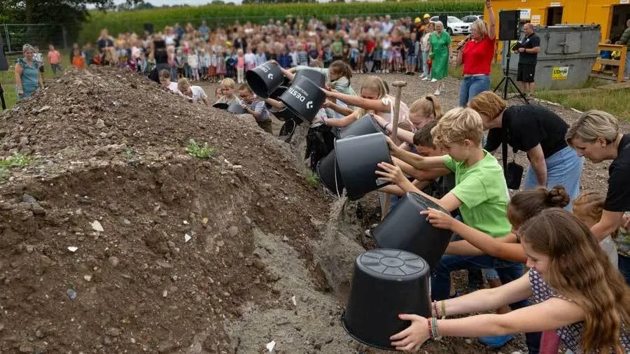 eerste schop cos grevenbicht obbicht