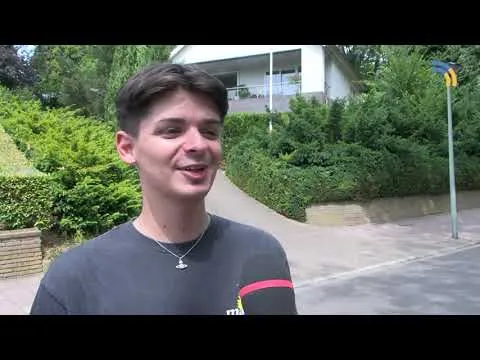 hqdefault
