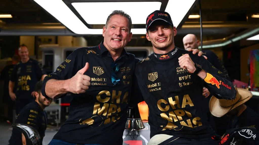 Max Verstappens far afviser at have 'mishandlet' sønnen som barn