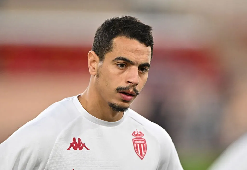 Elsket tidligere Sevilla-spiller anklaget for voldtægt sammen med sin bror