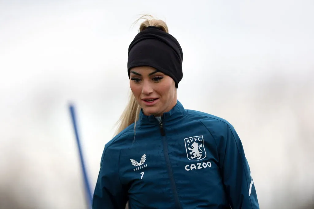 Alisha Lehmann svarer igen på fræk besked fra tennisstjerne