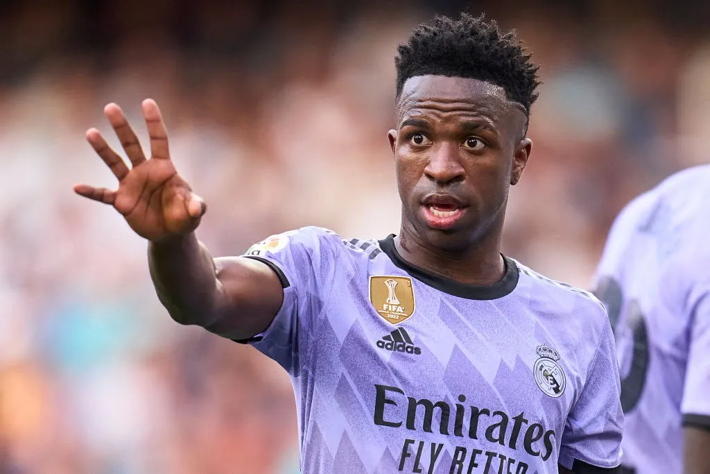 Seks VAR-dommere fyret efter Vinícius Júnior drama mod Valencia