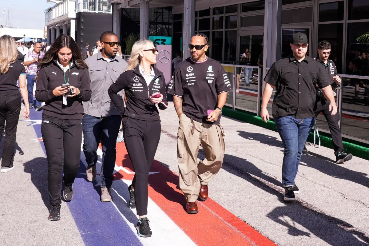 Lewis Hamiltons udtalelse om sit helbred bør få F1-rivaler til at spidse ører