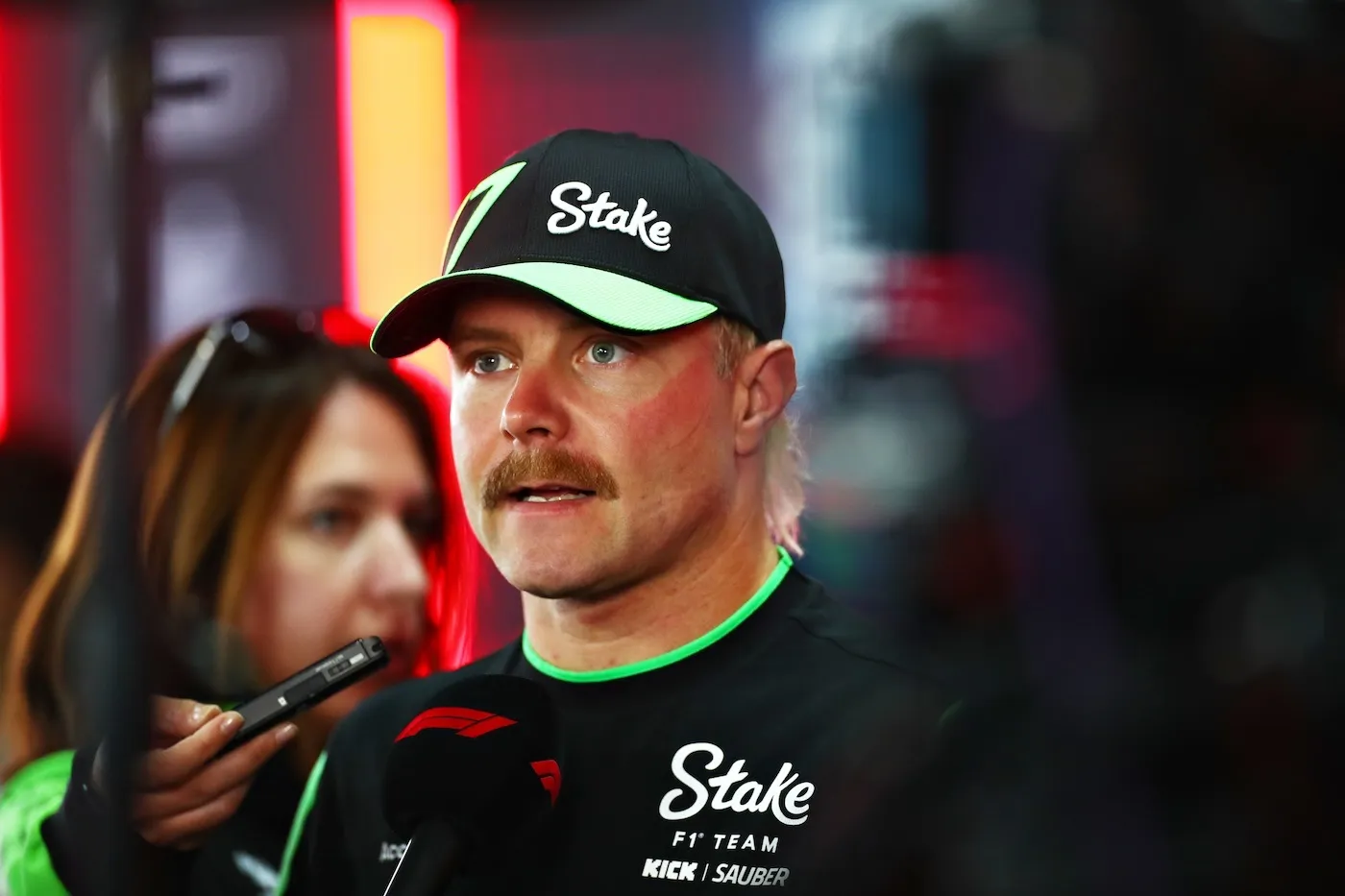 Bottas udelukker chok-skifte til Red Bull: 'De kan ikke rigtig lide mig'