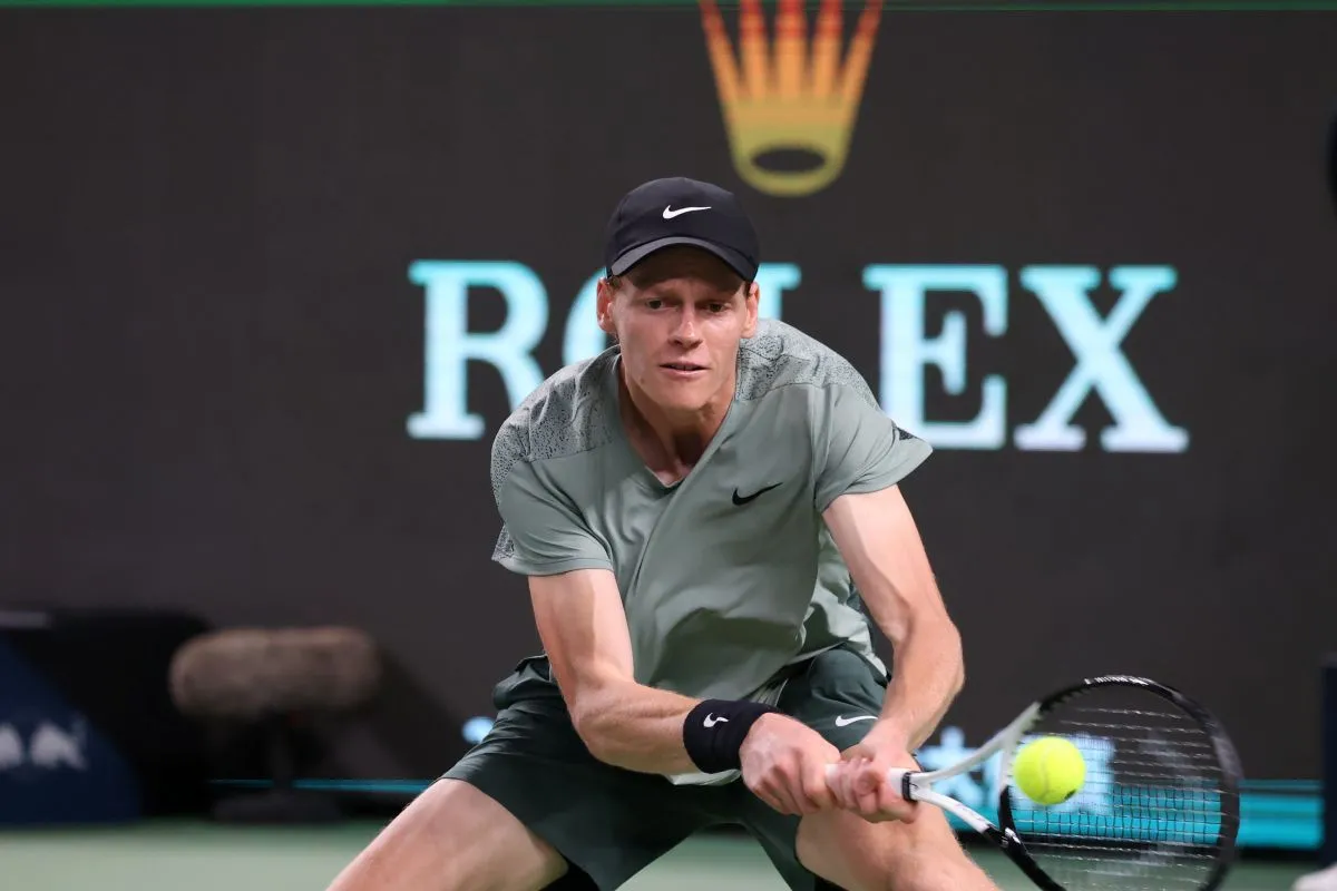 Novak Djokovic-rekord står stadig, men Sinner skaber historie