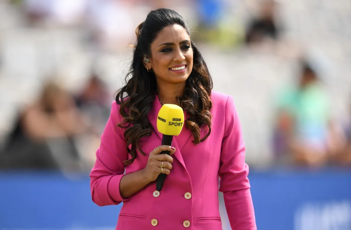 Kommentator undskylder for at have kaldt indisk cricketstjerne for en 'abe'