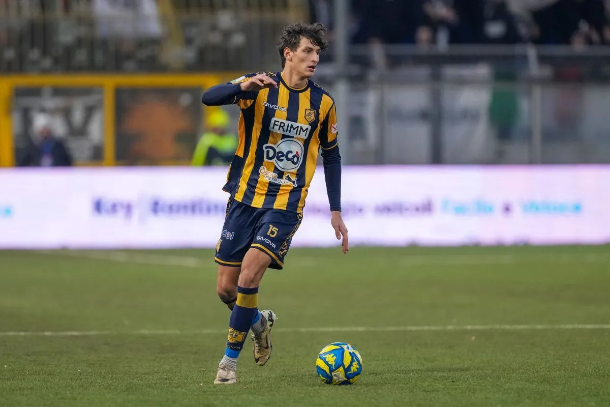 Mussolinis oldebarn chokerer fans efter scoring