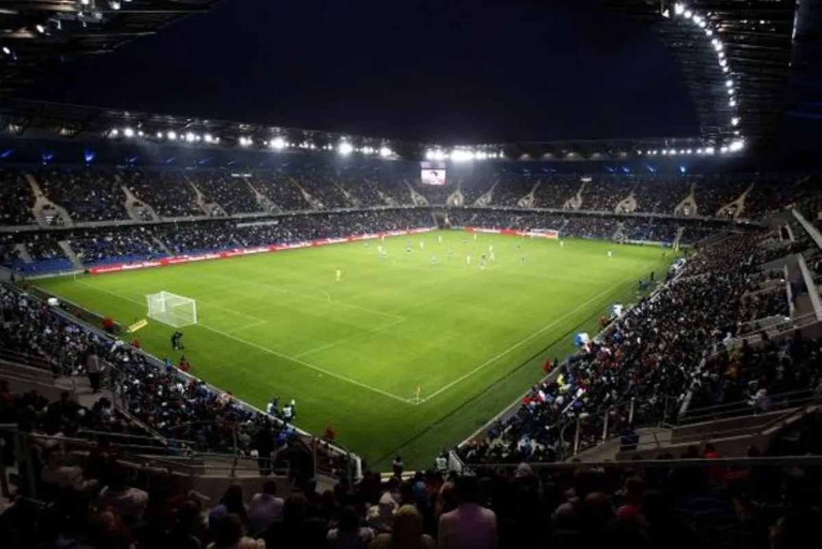 Ni mænd anholdt på Anfield efter sang om tragisk hændelse