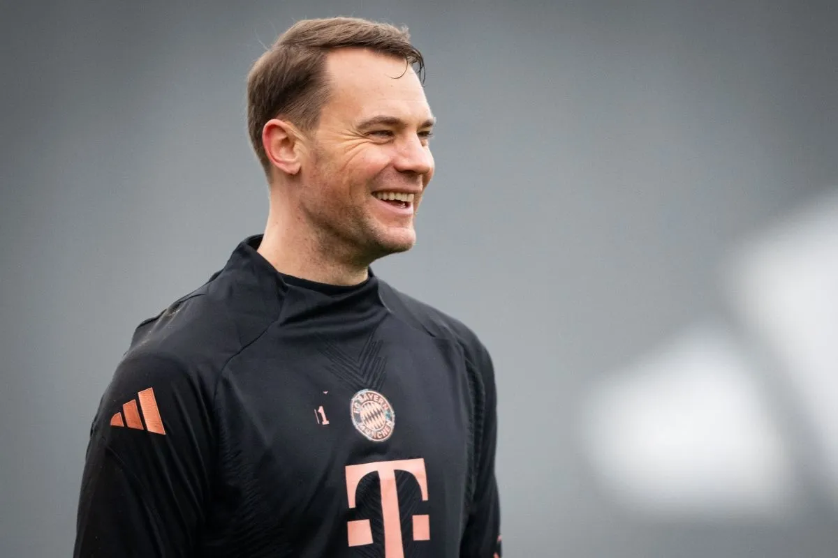 Manuel Neuers usædvanlige julebillede: 'Et juletræ fra Wish'