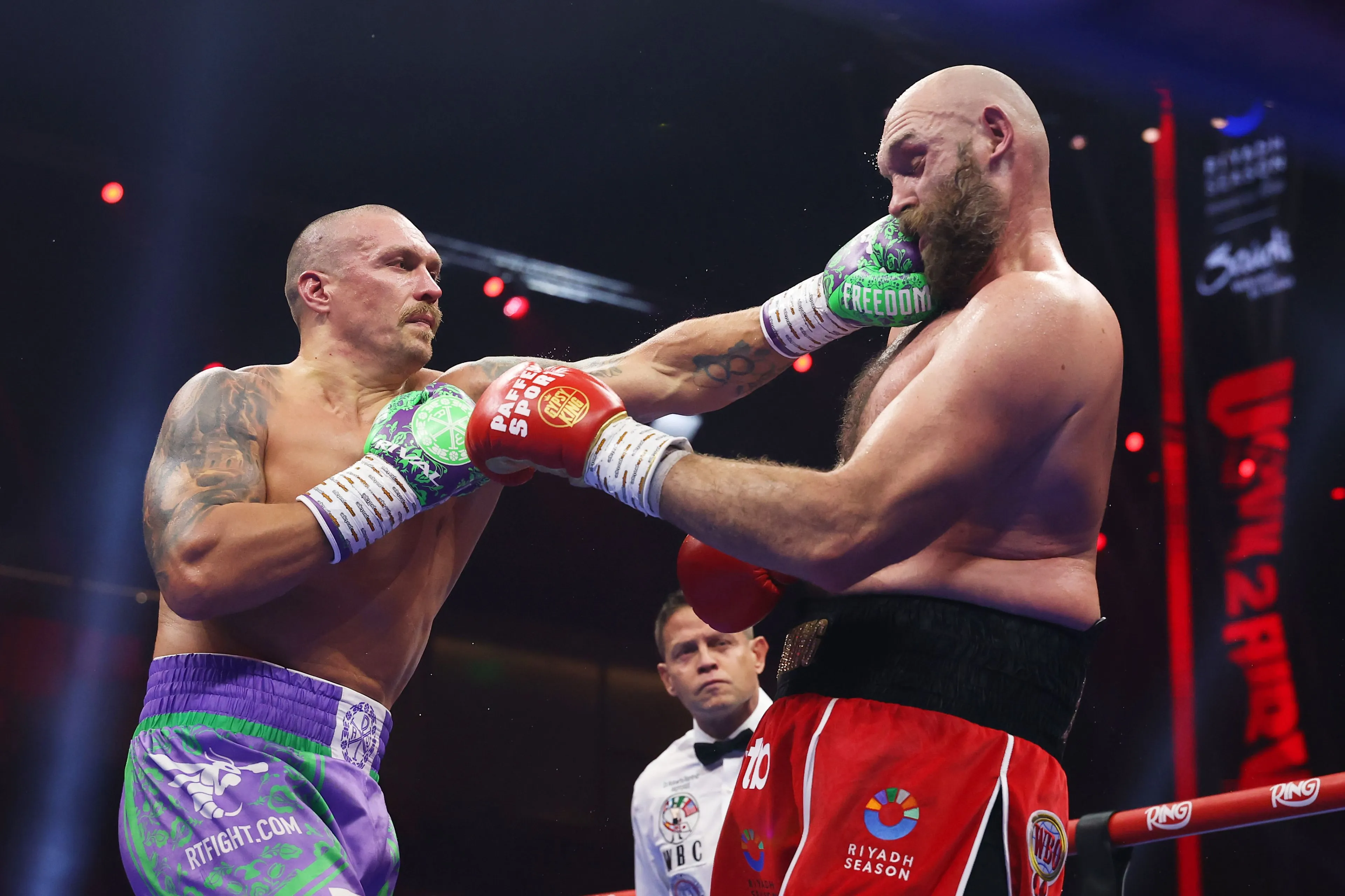 Oleksandr Usyk og Tyson Fury suspenderet fra boksning