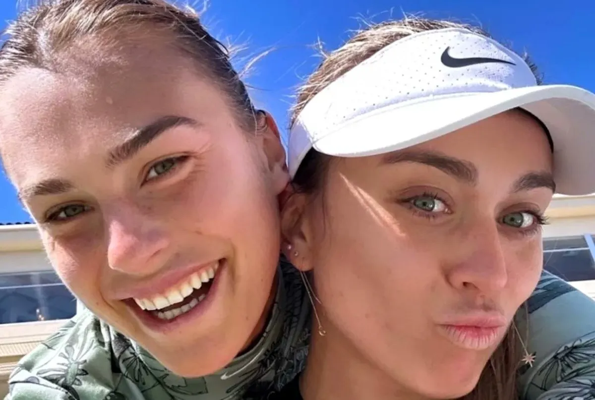 Paula Badosa møder sin veninde Aryna Sabalenka i Australian Open-semifinalen