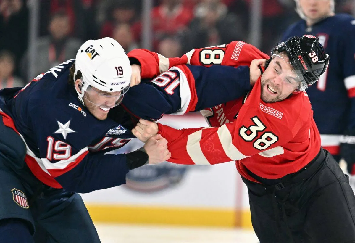 Canada slår USA i intens ishockeyfinale med politiske undertoner
