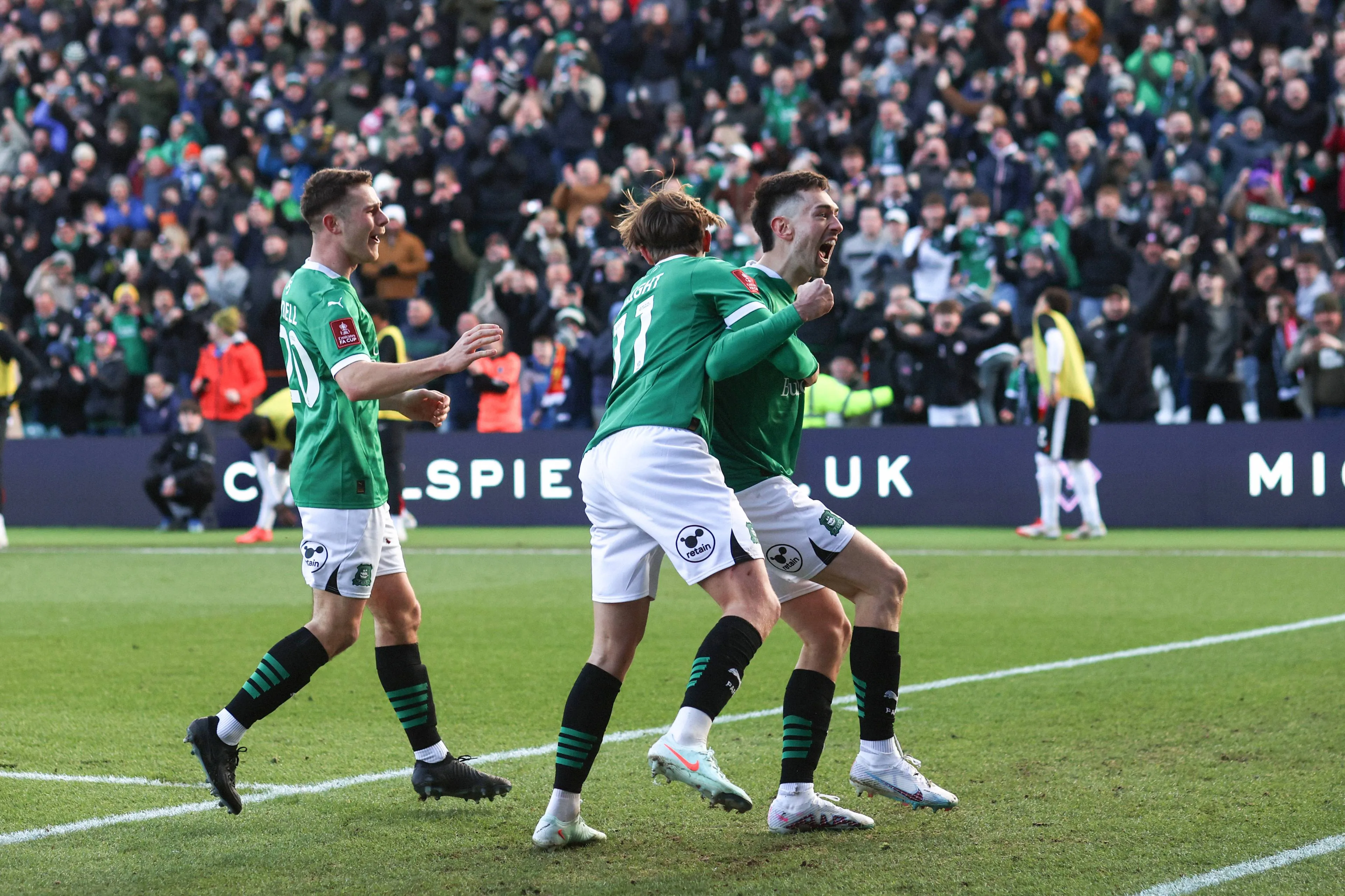 Plymouths belønning for at besejre Liverpool i FA Cupen er en udekamp mod Manchester City