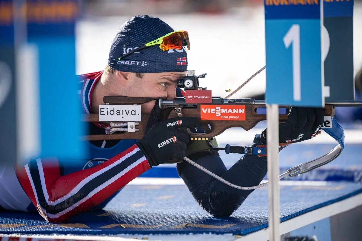 Norsk skiskytte rasende på forbundet: "Hvis jeg kunne, havde jeg skiftet hold"