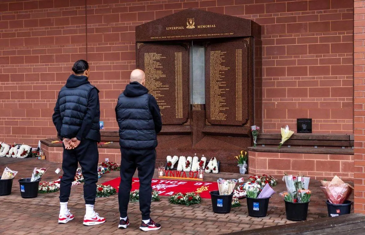 hillsborough wreaths 15042025 3 bf03ea5ac36d0684f68aba3af4b34773