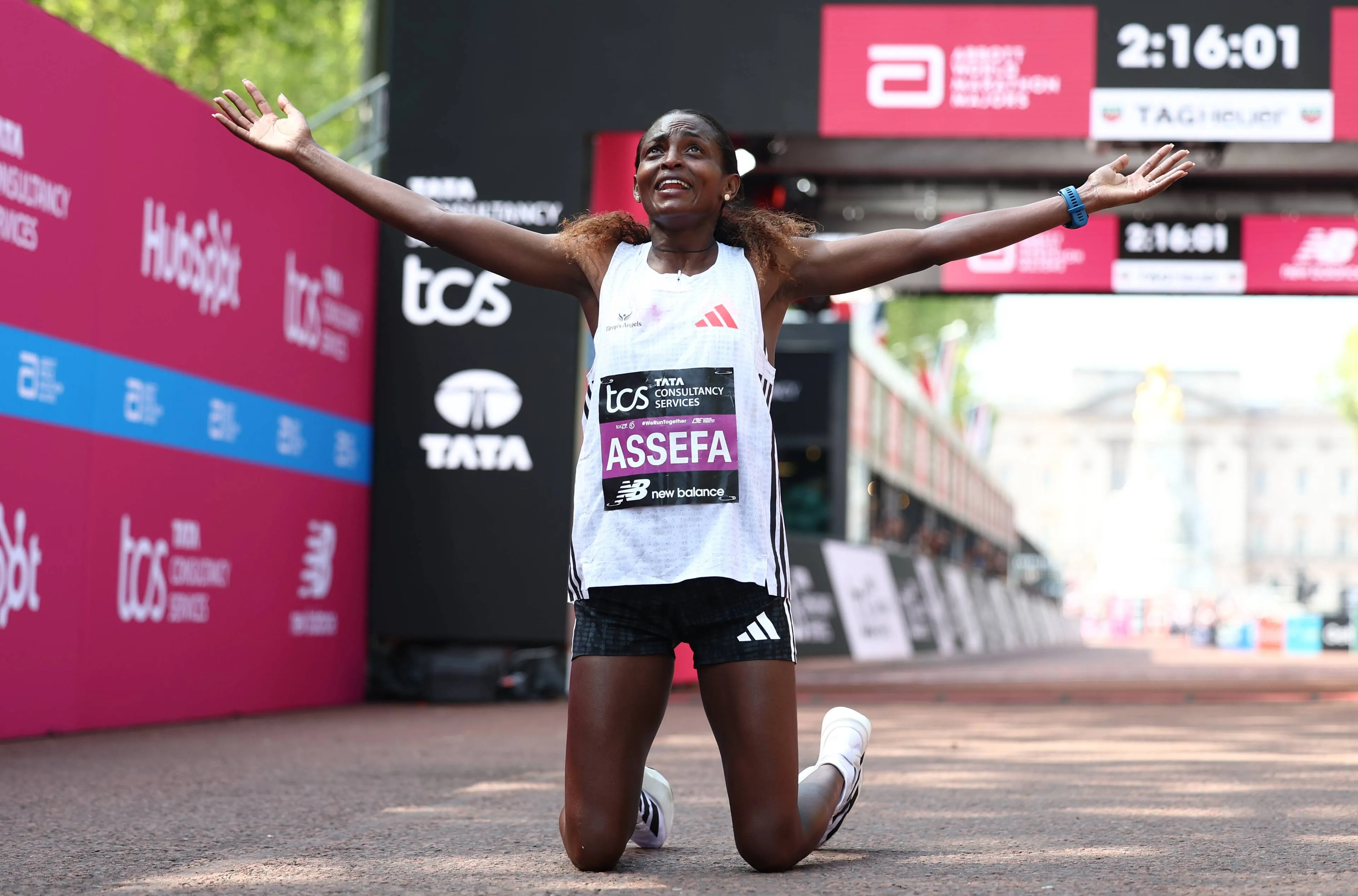 london marathon tigst assefa