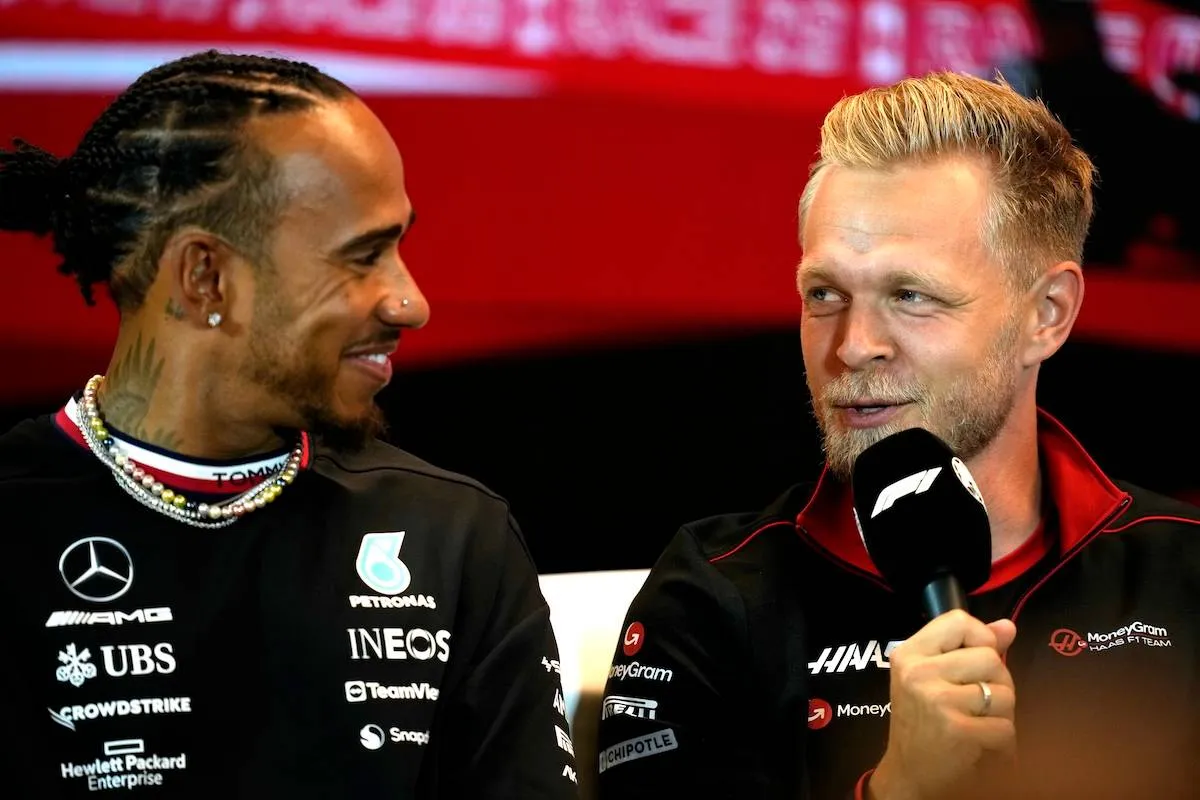 lewis hamilton kevin magnussen
