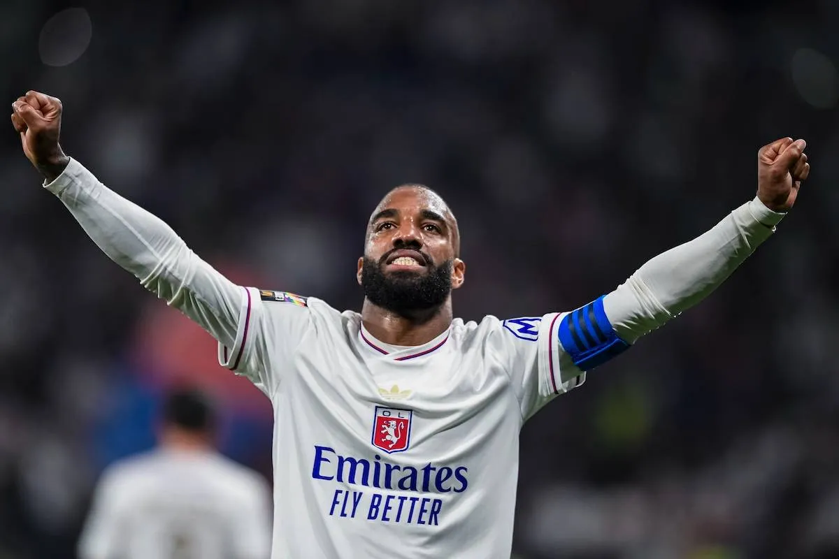 Alexandre Lacazette + Lyon