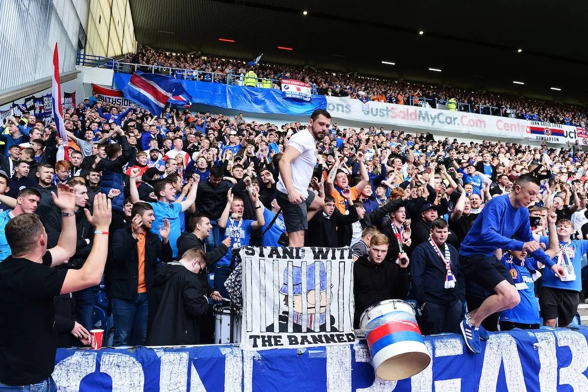 ross mcgill glasgow rangers fans